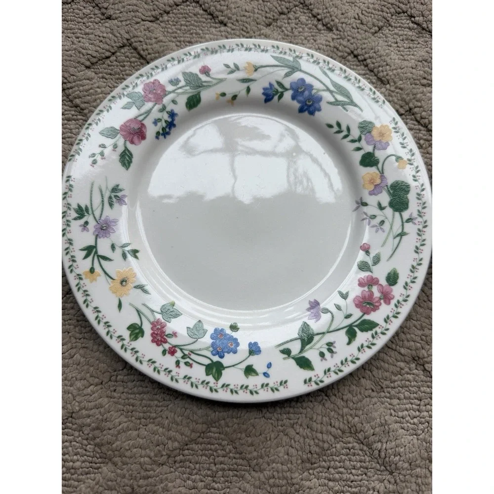 English Garden Salad Plate 7 1/2